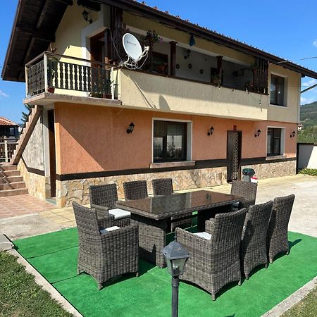 Villa Paradise Beli Iskar Ngoại thất bức ảnh