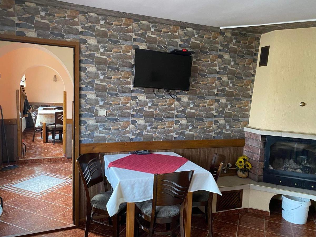 Villa Paradise Beli Iskar Ngoại thất bức ảnh