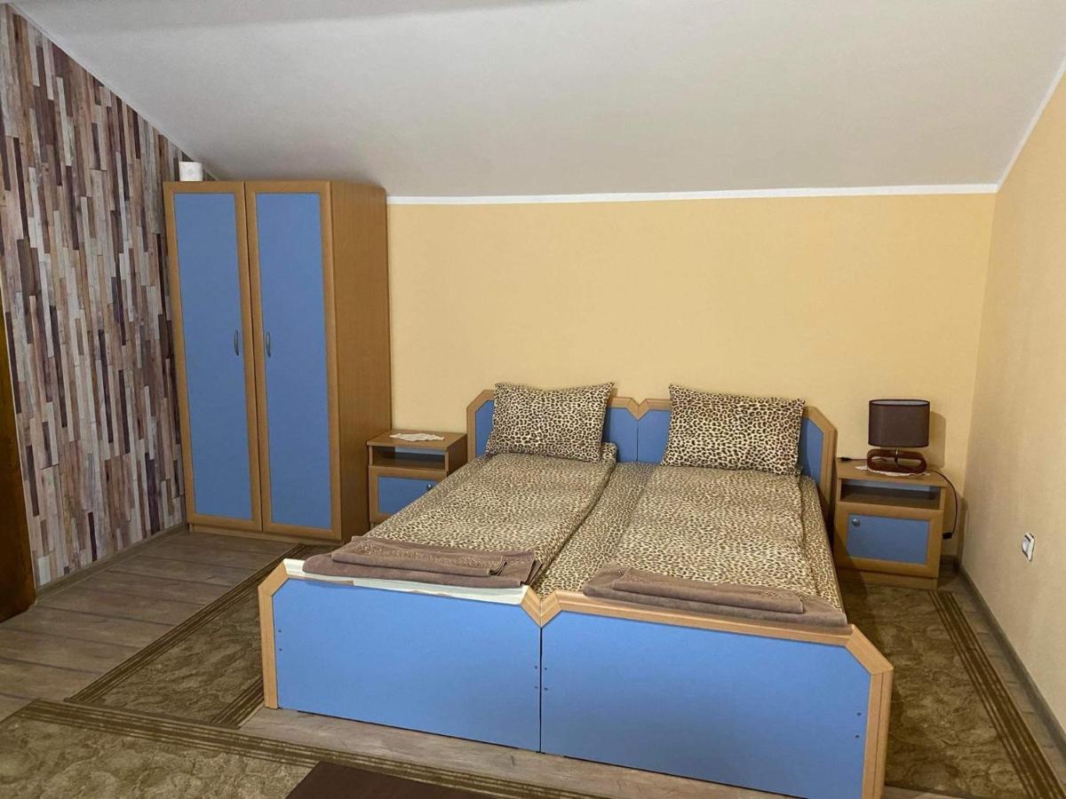 Villa Paradise Beli Iskar Ngoại thất bức ảnh