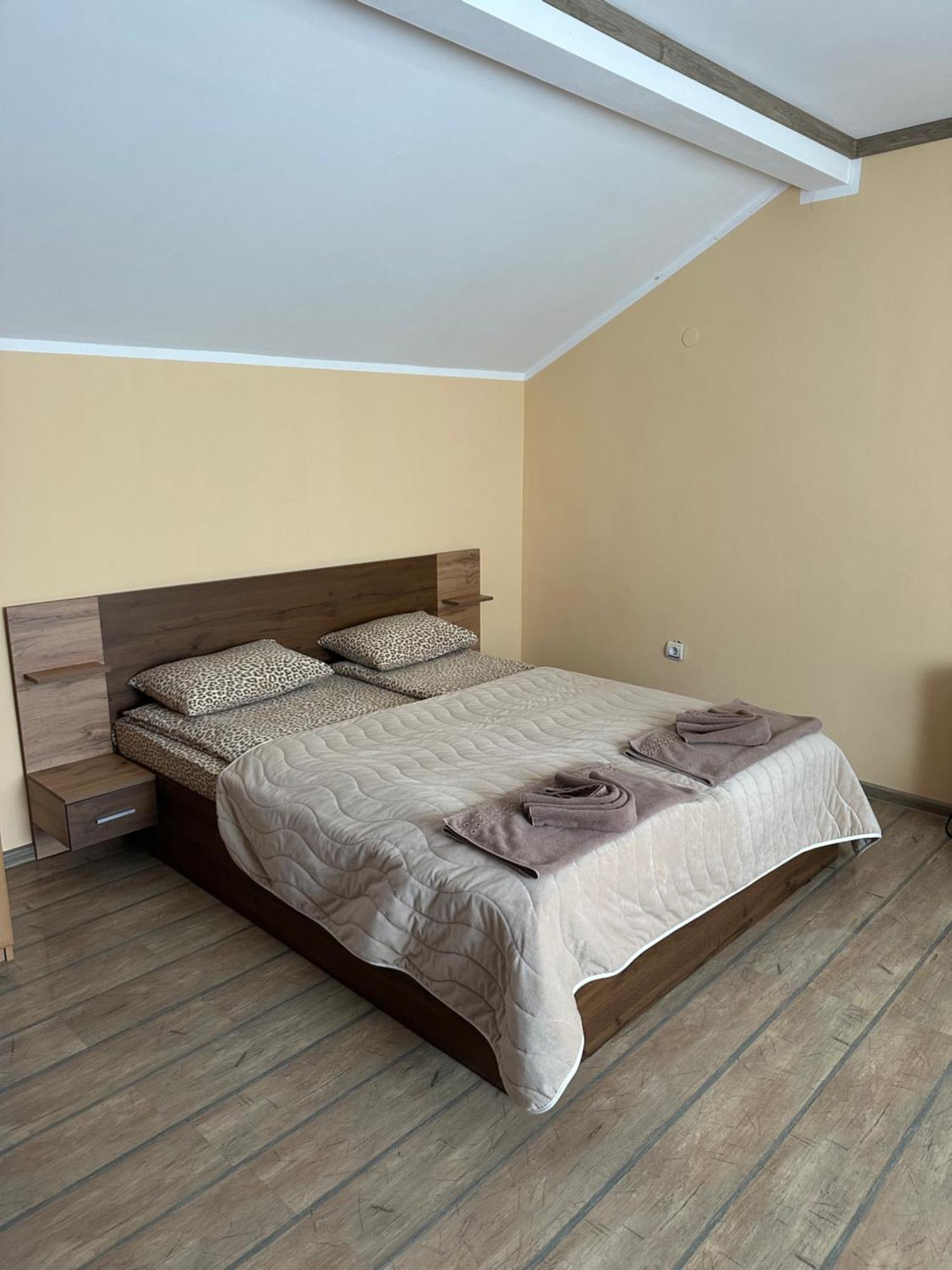 Villa Paradise Beli Iskar Ngoại thất bức ảnh