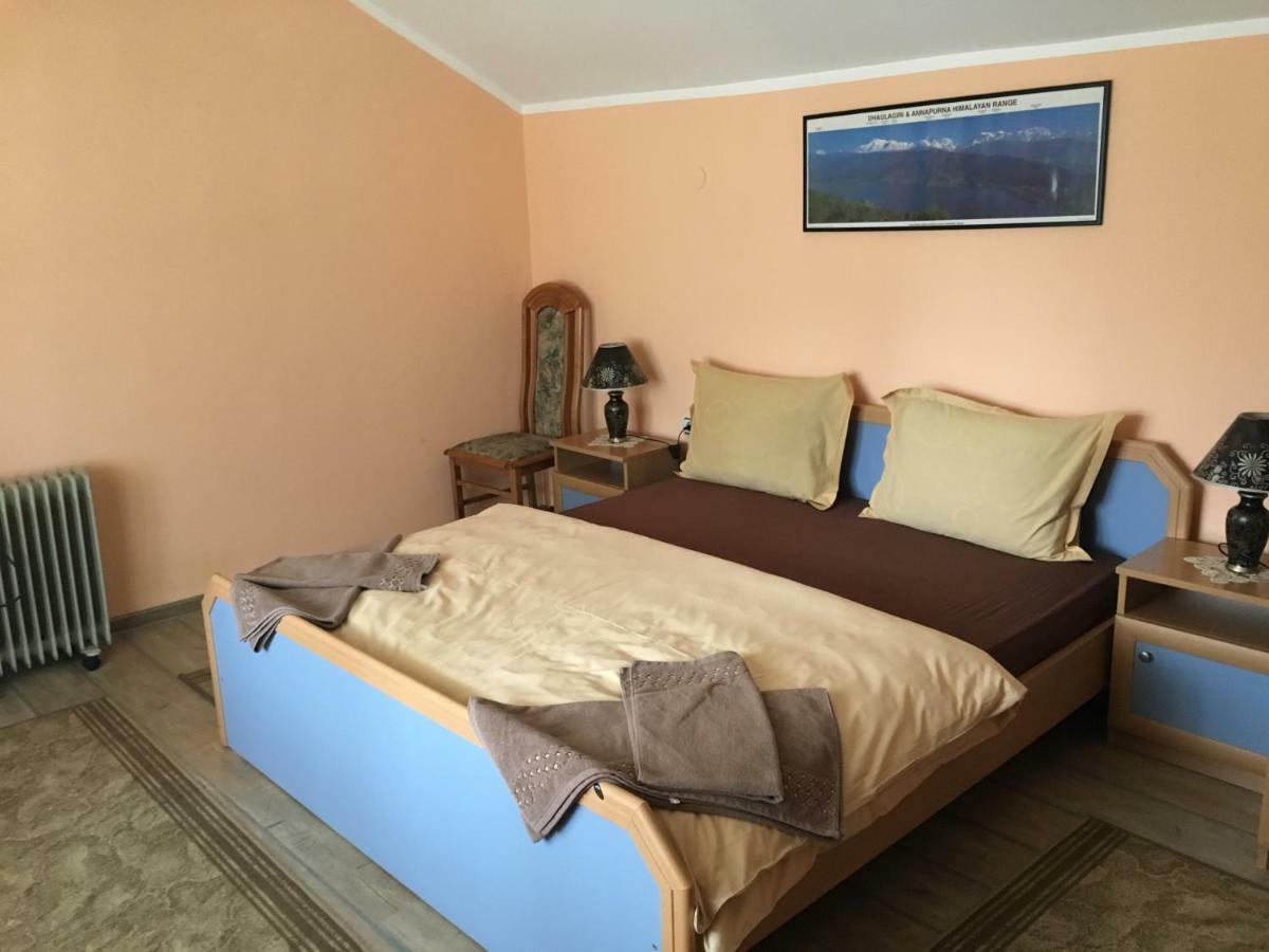Villa Paradise Beli Iskar Ngoại thất bức ảnh